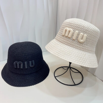 Miu Miu slouchy knitted bucket hat - Image 9