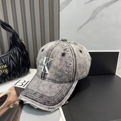Calvin Kleinf Spring New Baseball Cap - Image 8