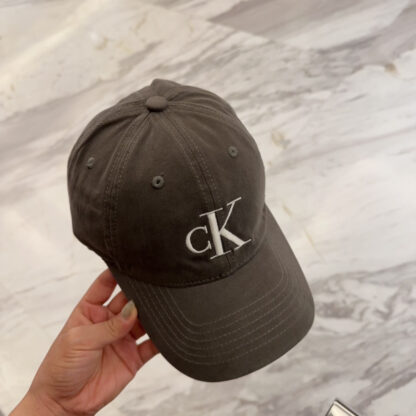 Calvin Kleinf washed denim series, casual and versatile baseball cap - Image 8