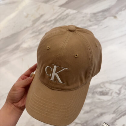 Calvin Kleinf washed denim series, casual and versatile baseball cap - Image 8