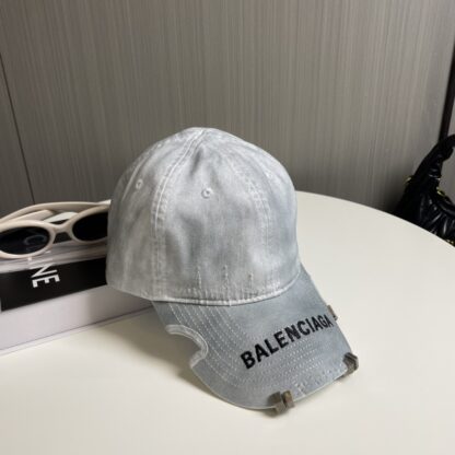 Balenciaga embroidered yuppie baseball cap - Image 8