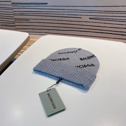 Balenciaga autumn and winter unisex letter knitted hat - Image 8