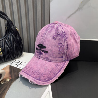 Balenciaga spring new hole casual baseball cap - Image 8