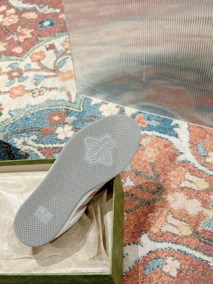 Gucci distressed dirty casual shoes catwalk style - Image 9