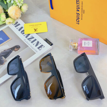 LOUIS VUITTON Fashion Sunglasses - Image 9