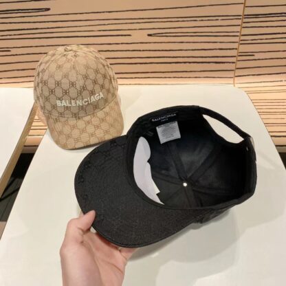 Balenciaga classic high-end atmospheric baseball cap - Image 8