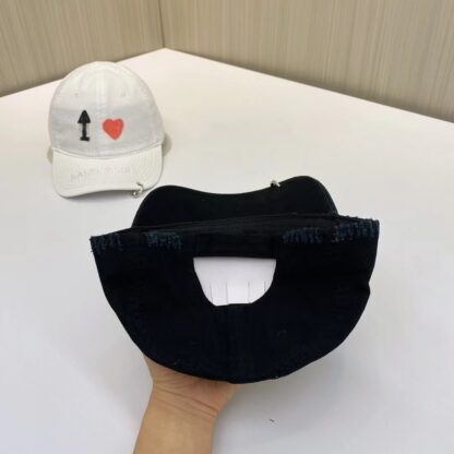 Balenciaga Unisex Korean British Casual Custom Baseball Cap - Image 8