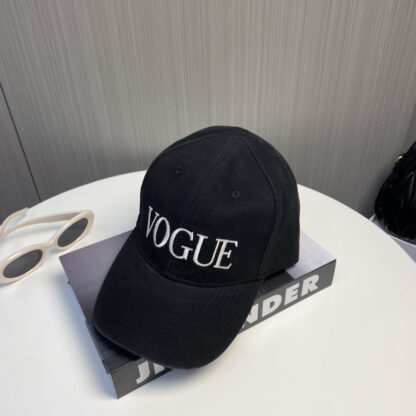 Balenciaga new embroidered logo baseball cap - Image 8