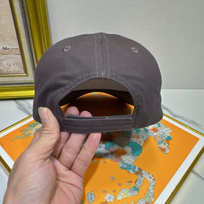Balenciaga pure cotton Japanese and Korean fashion baseball cap - Image 8