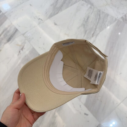 Balenciaga classic sun protection cool baseball cap - Image 8