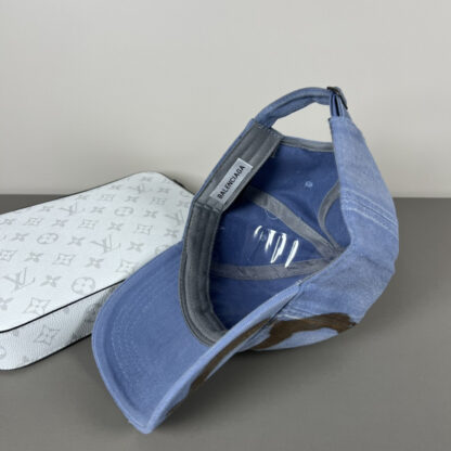 Balenciaga new embroidered logo baseball cap - Image 8