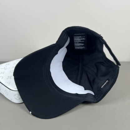 Balenciaga couple simple fashion baseball cap - Image 8