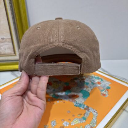Balenciaga pure cotton old fashioned baseball cap - Image 8
