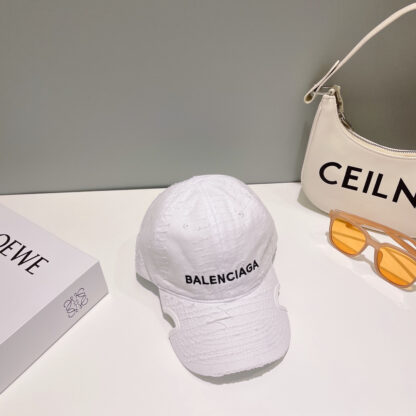 Balenciaga couple simple fashion baseball cap - Image 8