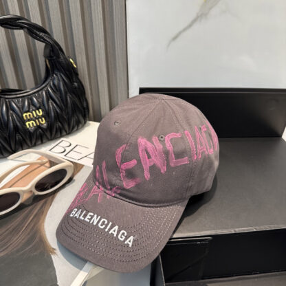 Balenciaga couple simple fashion baseball cap - Image 8