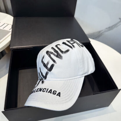 Balenciaga couple simple fashion baseball cap - Image 8