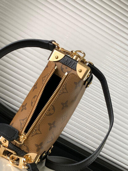 Louis Vuitton Early Spring Cruise Series Bag - Image 8