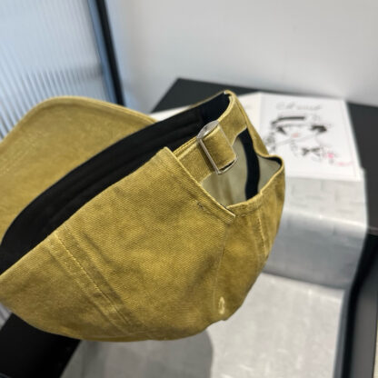 Balenciaga baseball cap - Image 8