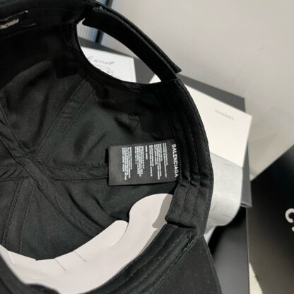 Balenciaga baseball cap - Image 8