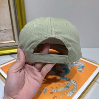 Balenciaga stylish cotton baseball cap - Image 8