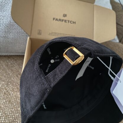 Celine autumn and winter retro hard top baseball cap - Image 8