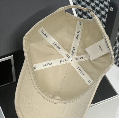 Celine exquisite baseball cap - Image 8