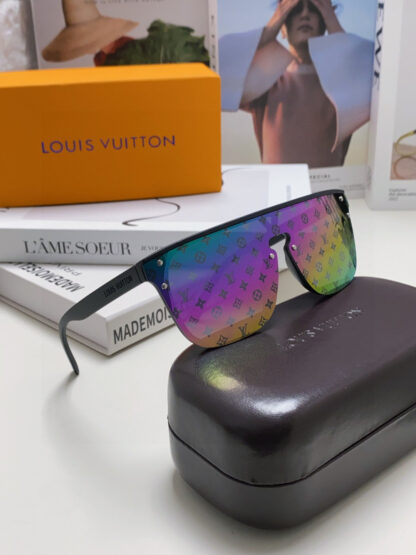 LOUIS VUITTON Fashion Sunglasses - Image 9