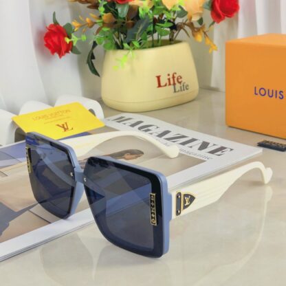 LOUIS VUITTON Fashion Sunglasses - Image 9