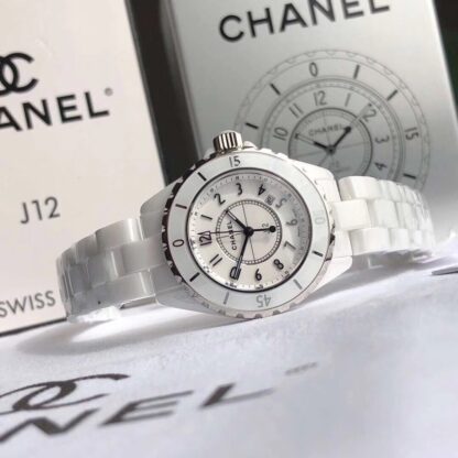 Chanel exquisite women's watches - Image 9