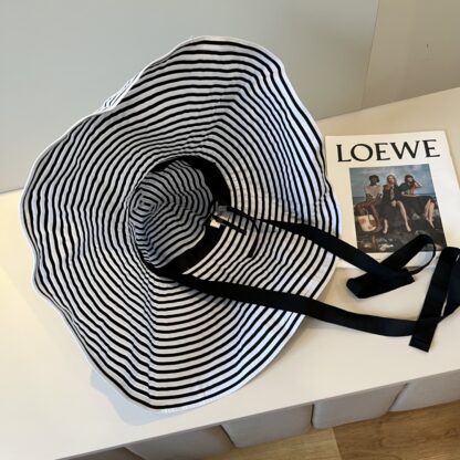 Celine new bucket hat - Image 8