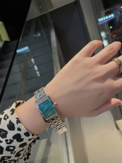 Longines Daizhuoweina series exquisite two and a half needle ladies watch - Image 9