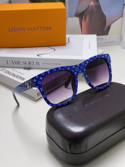 LOUIS VUITTON Fashion Sunglasses - Image 9