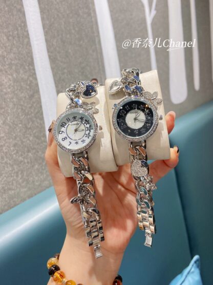 Chanel simple and elegant watch - Image 9