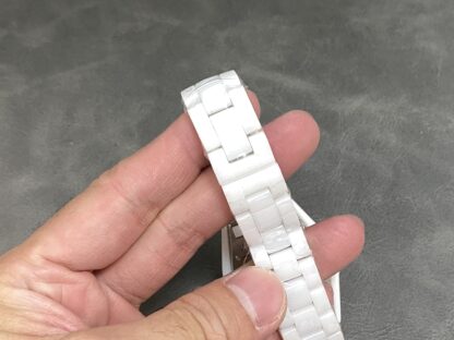 Chanel Fashion Mechanical Watch - Image 9