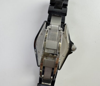 Chanel Digital Silver Needle Quartz Watch - Image 9