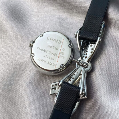 Chanel diamond bow watch - Image 8