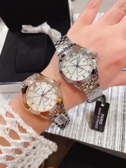 Chanel diamond-set quartz watch - Image 9
