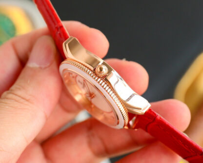 Chanel elegant ladies watch - Image 9