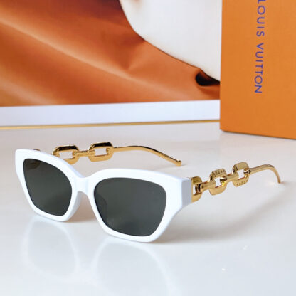 LOUIS VUITTON Fashion Sunglasses - Image 10