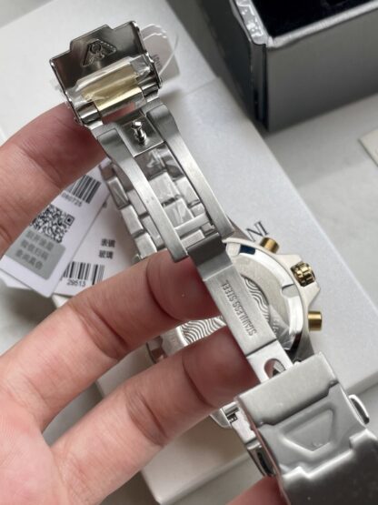 Armani multi-dial design fashion watch - Image 8