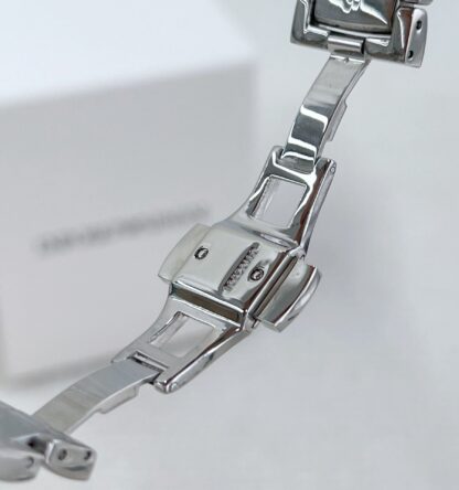 Armani simple and stylish business watch - Image 8