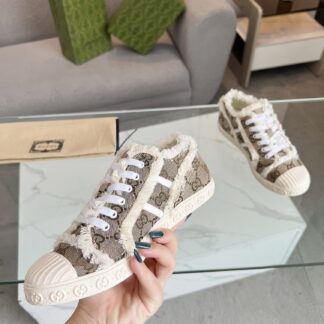 Gucci low-top casual sneakers