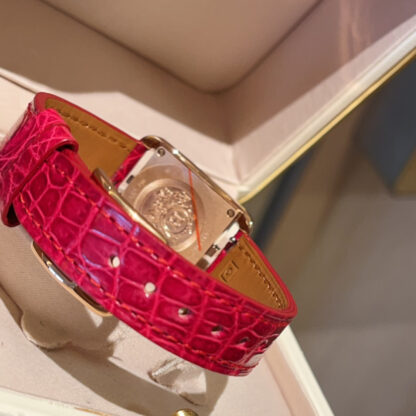 Hermes Square Dial Delicate Watch - Image 8