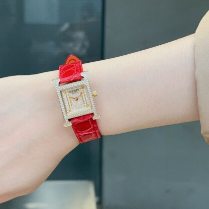 Hermes square dial quartz watch - Image 8