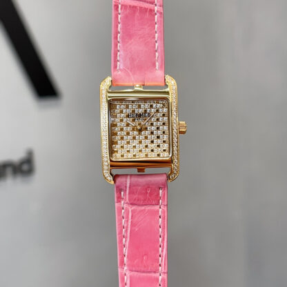 Hermes Square Dial Elegant Watch - Image 8