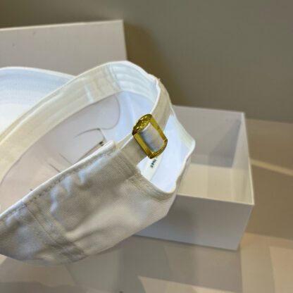 Celine new classic casual fashion baseball cap - Image 8