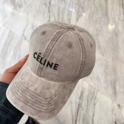 Celine best-selling baseball cap - Image 8