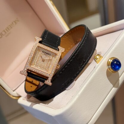 Hermes Temperament Square Dial Quartz Watch - Image 8