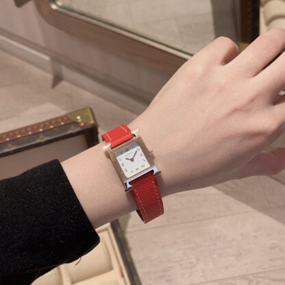 Hermes stylish simple quartz watch - Image 7