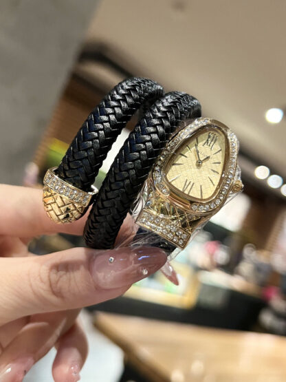 Bulgari stylish snake watch - Image 8